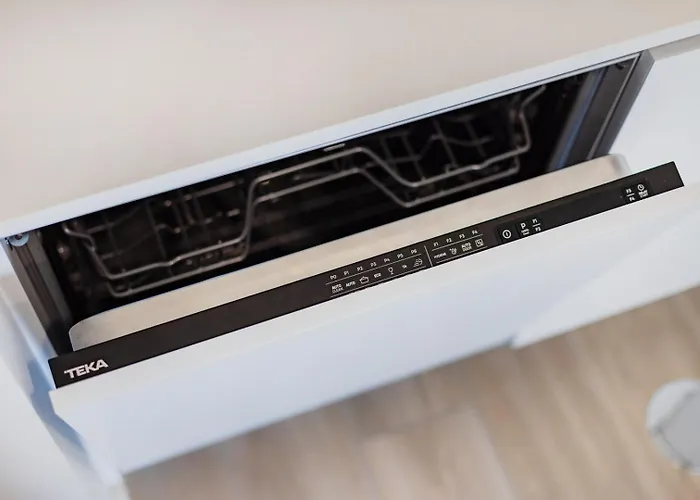 The Pine Flat With Pool @ Furadouro Овар