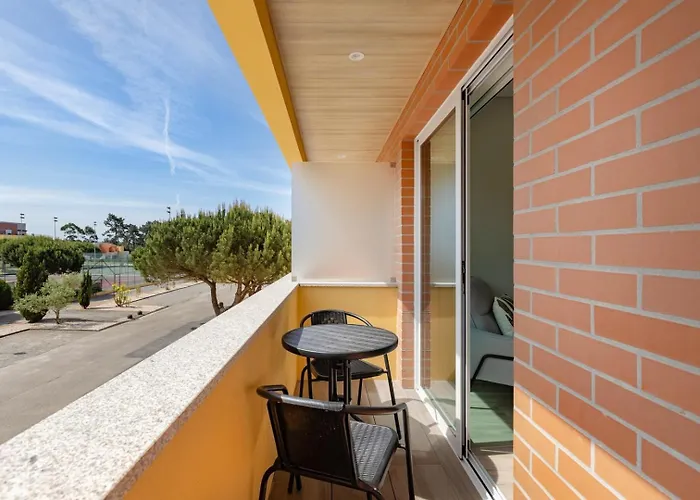 The Pine Flat With Pool @ Furadouro Апартаменты *