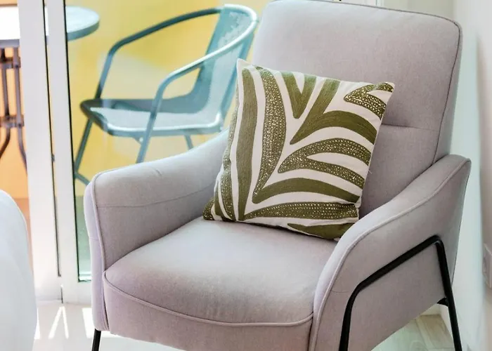 The Pine Flat With Pool @ Furadouro Овар