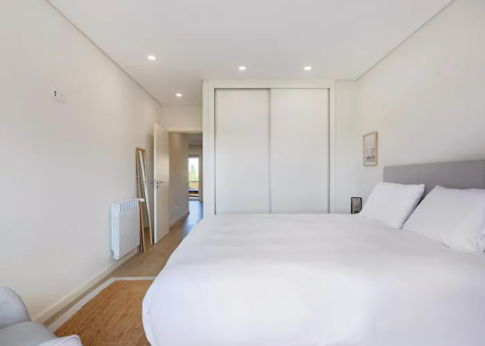 The Pine Flat With Pool @ Furadouro Daire Ovar